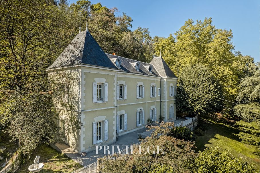 Vente propriété 8 pièces 190 m² à Vienne (38200), 695 000 €