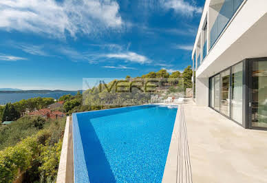 Villa with pool and terrace 4