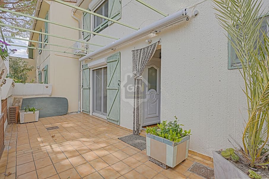 Vente maison 4 pièces 136 m² à Entressen (13118), 279 900 €