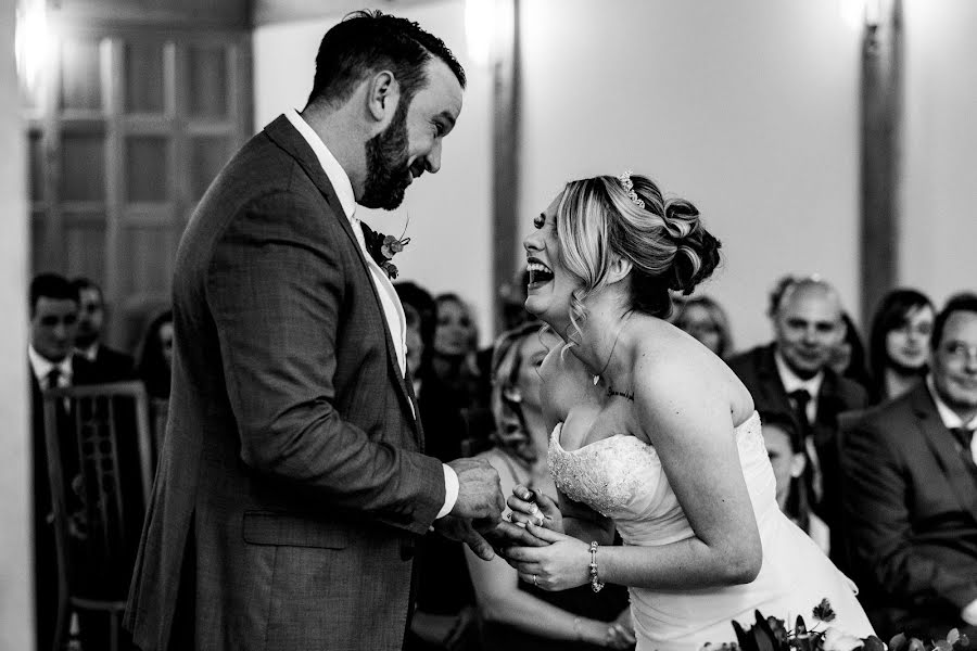 Wedding photographer Louise Emily (louiseemilyphoto). Photo of 2 July 2019