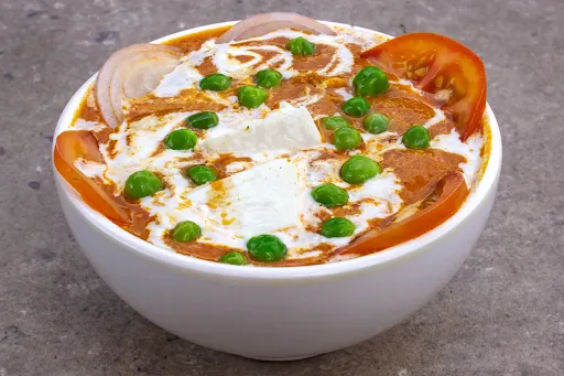 Matar Paneer