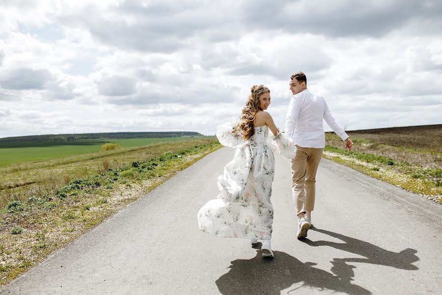 Fotógrafo de casamento Anzhela Biryukova (abiryukova). Foto de 20 de junho 2022