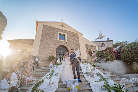 Fotógrafo de casamento Lorenzo Russo (lorenzorusso). Foto de 3 de fevereiro 2023