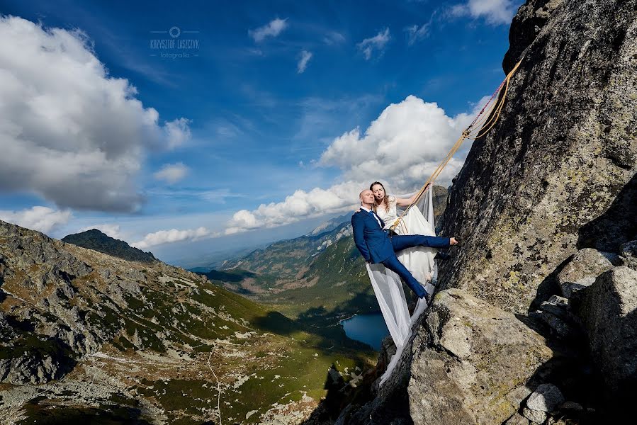 Fotografo di matrimoni Krzysztof Laszczyk (krzysztoflaszcz). Foto del 25 settembre 2018