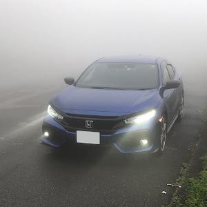 シビック FK7