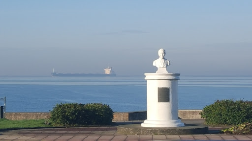 Busto Gabriela Mistral