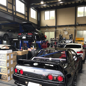 スカイライン R32