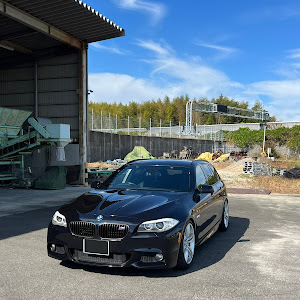 523i Touring M-Sport