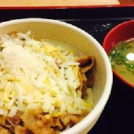 すき家SUKIYA日本平價牛丼