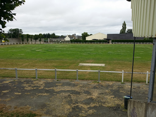 Quintin, Stade Jean De Bagneux