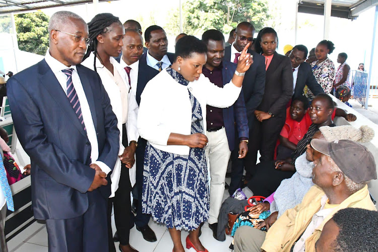 Health CS Susan Wafula and Tharaka Nithi Governor Muthomi Njuki interact with patients when they toured Chuka county Referral Hospital to assess its state of preparedness on February 6, 2023