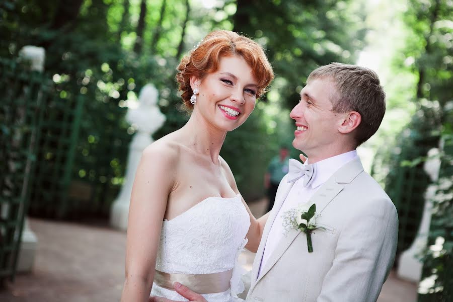 Fotografo di matrimoni Sonya Badeeva (soniasverchok). Foto del 22 agosto 2014