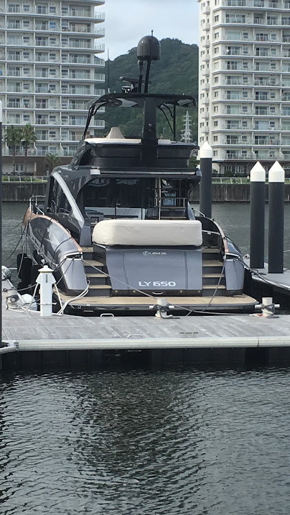 センチュリーのファミリーデイ・LY650・Lexusに関するカスタム事例の投稿画像4枚目