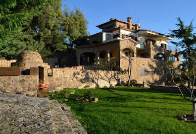 House with pool and terrace 1