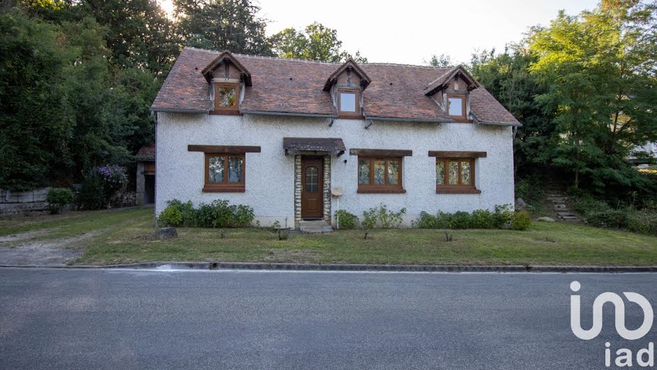 Vente maison 7 pièces 160 m² à Fontenay-sur-Loing (45210), 159 000 €