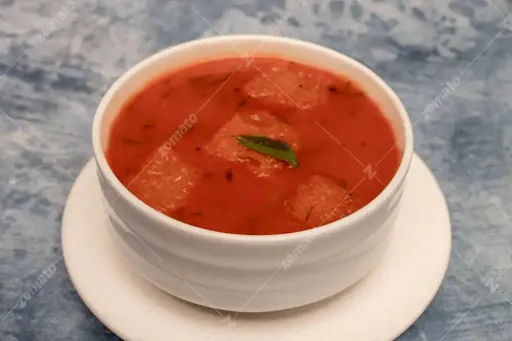 Veg Tomato And Basil Soup