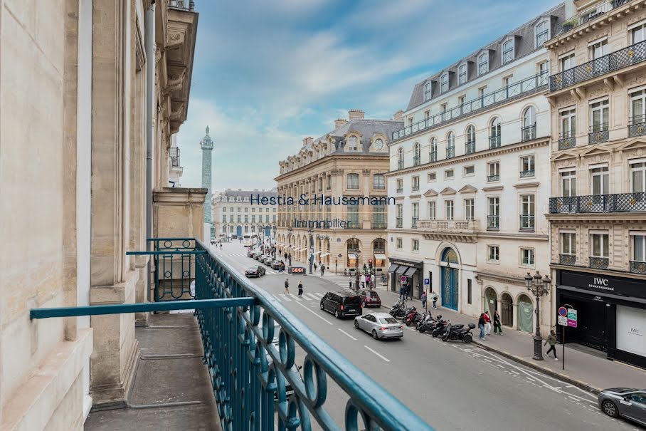 Location meublée appartement 2 pièces 37 m² à Paris 2ème (75002), 3 390 €