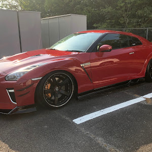 NISSAN GT-R R35