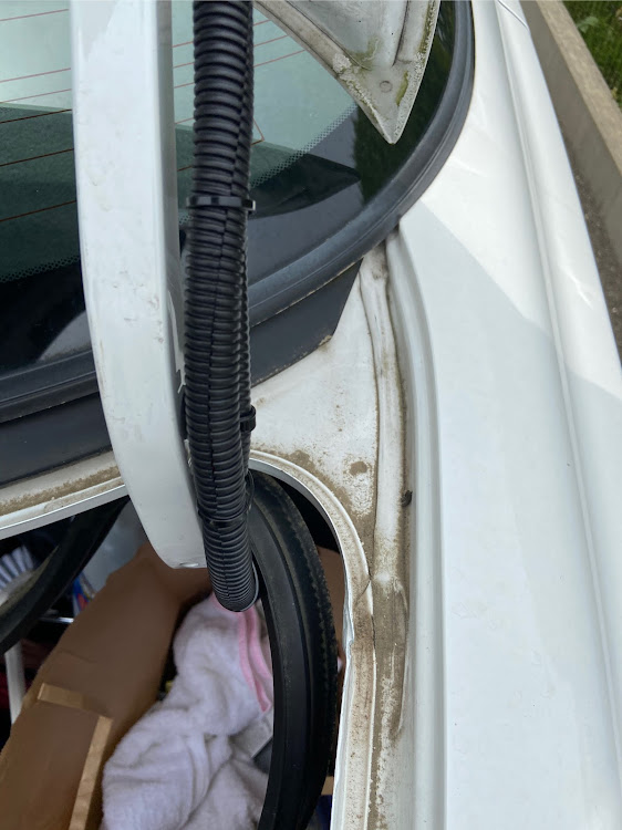 インスパイアの緊急事態宣言解除・自粛生活・コロナウイルスに負けるな・洗車・水垢取りに関するカスタム事例の投稿画像5枚目