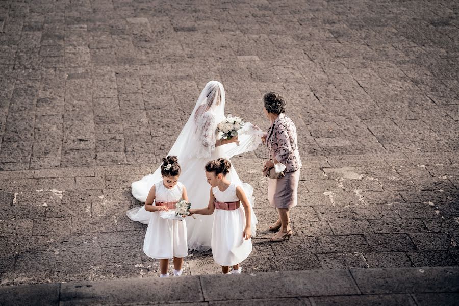 Fotografo di matrimoni Dino Sidoti (dinosidoti). Foto del 1 aprile 2021