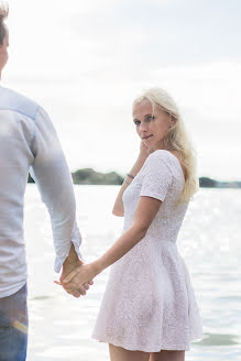 Wedding photographer Karina Volkova (saturnidies). Photo of 31 August 2018