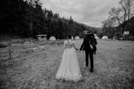 Wedding photographer Bogdan Bucseneanu (blurphotoevents). Photo of 7 January 2019