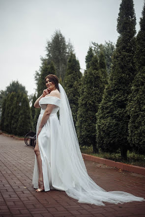 Wedding photographer Darya Bushueva (bushuevadn30). Photo of 4 March 2020