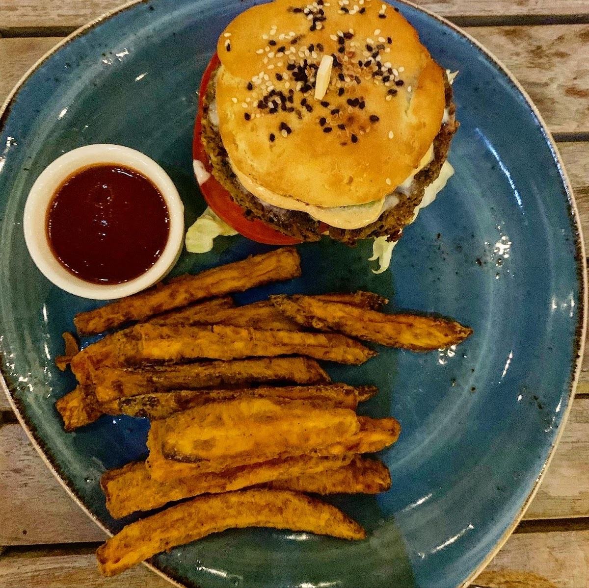 Black bean burger. They have beef burgers too.