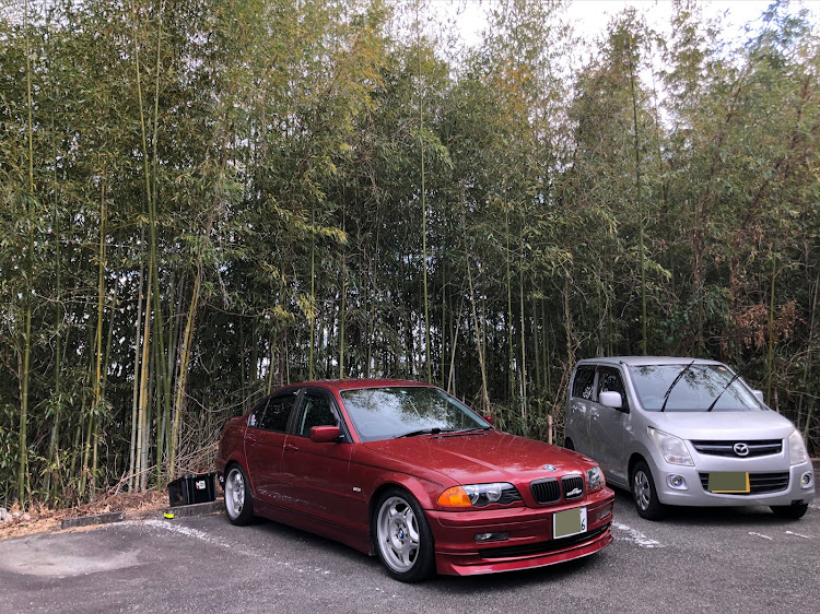3シリーズ セダンのあてられた・入庫しました・代車のレンタカー・ヘッドライト純正戻しに関するカスタム事例の投稿画像3枚目