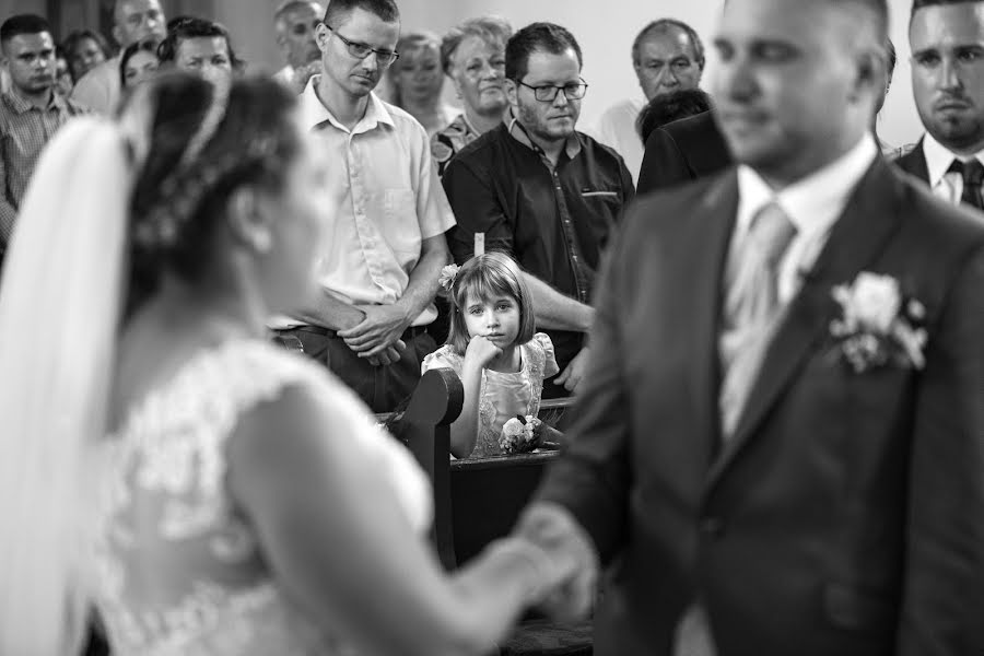 Wedding photographer Zoltán Kovács (zoltankovacs). Photo of 12 September 2020