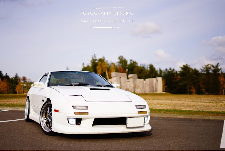 RX-7のモアイの島からこんちには＼(^o^)／・ぱんちに関するカスタム事例の投稿画像4枚目