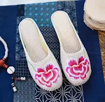 National Color Slippers