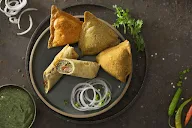 Samosa Singh photo 1