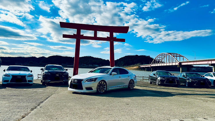 LSの高滝湖・鳥居・ツーリング・ドライブ・LS600hに関するカスタム事例の投稿画像1枚目