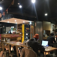 Bravo Burger 發福廚房(市民店)