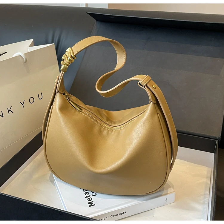 Bolso de hombro para mujer, bandolera para el día a día. Elegante y funcional, ideal para el trabajo o el ocio. Amplio, cómodo y moderno.