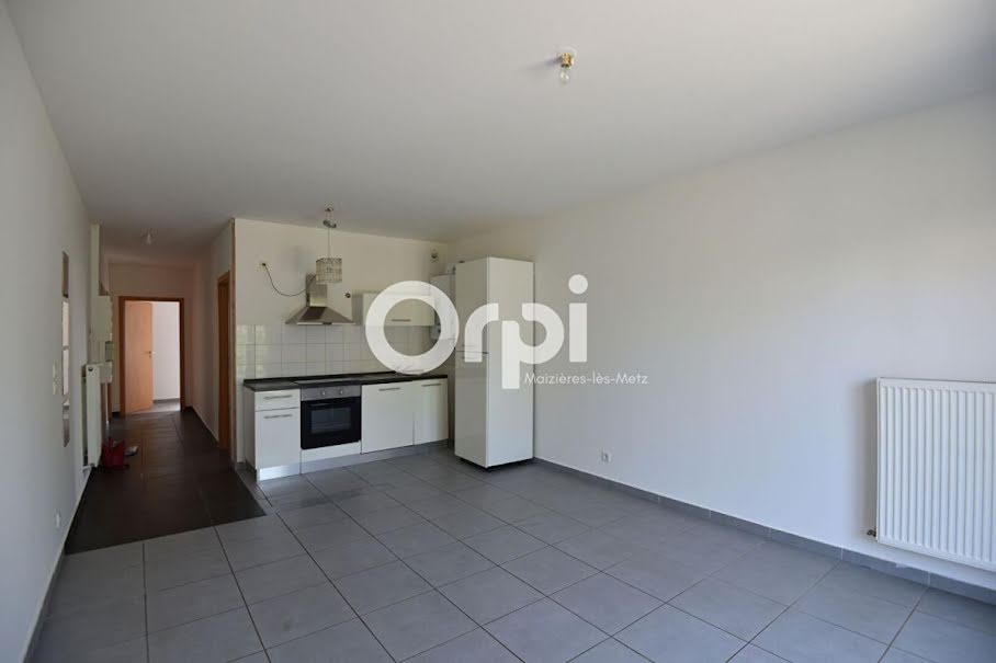 Location  appartement 3 pièces 56 m² à Maizieres-les-metz (57280), 750 €