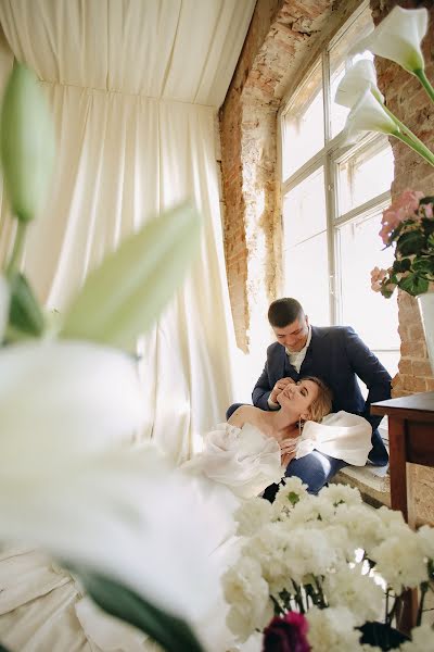 Wedding photographer Darina Valuyskaya (vdarina). Photo of 13 April 2023