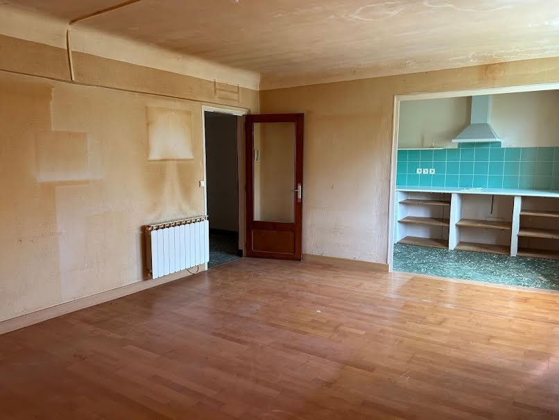 Vente appartement 3 pièces 69 m² à Buis-les-Baronnies (26170), 79 900 €