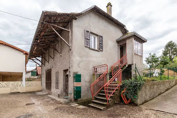 appartement à Les Avenières (38)