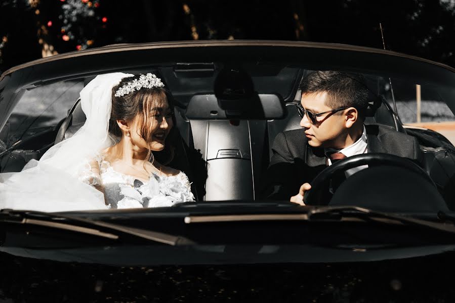 結婚式の写真家Tolegen Bazylov (bazylovt)。2021 8月14日の写真