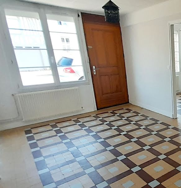 Vente maison 3 pièces 115 m² à Cailly (76690), 138 450 €