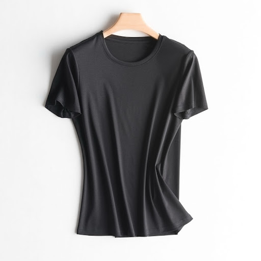 Title 6, V-neck mercerized cotton T-shirt