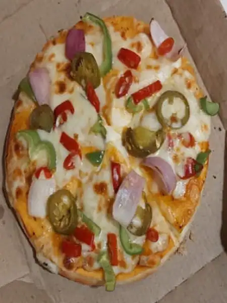 Spicy Delight Pizza