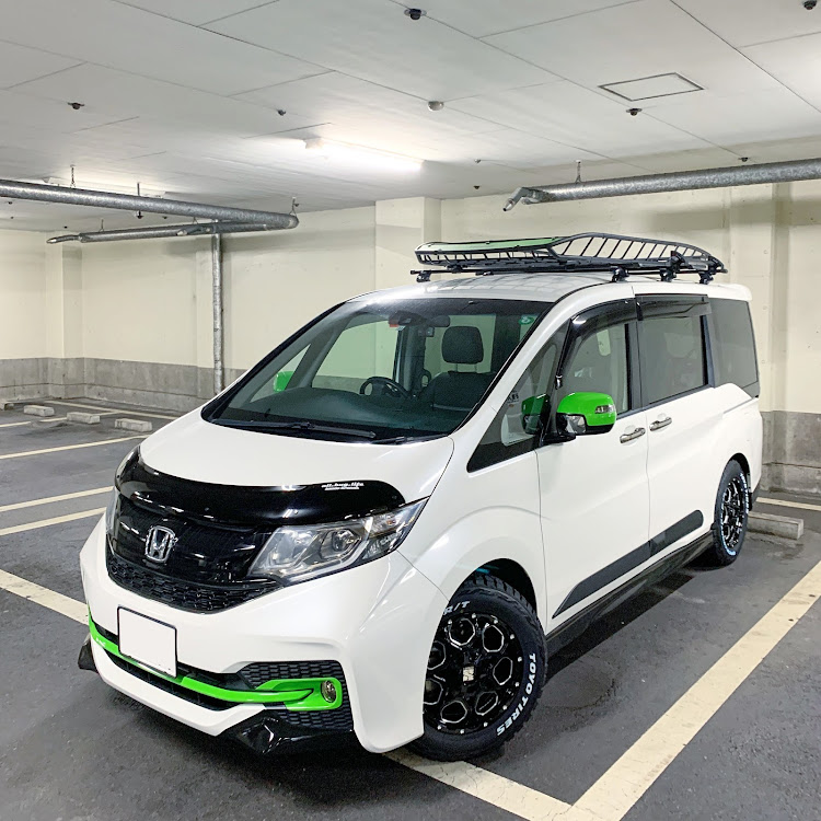 ステップワゴンのオープンカントリーRT・ルーフキャリア・XJ06・アウトドア仕様・アーバンオフローダーに関するカスタム事例の投稿画像1枚目