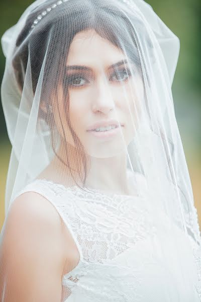 Wedding photographer Oleg Krasovskiy (krasowski). Photo of 29 April 2016