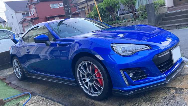 BRZの梅雨〜夏の洗車技術・裏技・運営さんお題に如何❓♪( 'ω' و(و フリフリに関するカスタム事例の投稿画像1枚目