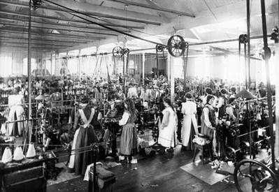 women labor in the industrial revolution