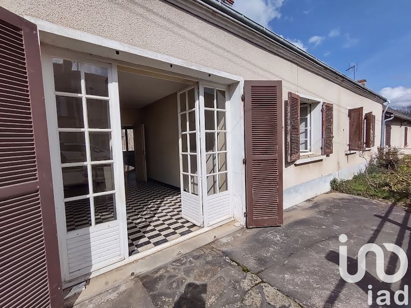 Vente maison 5 pièces 95 m² à Urciers (36160), 70 000 €