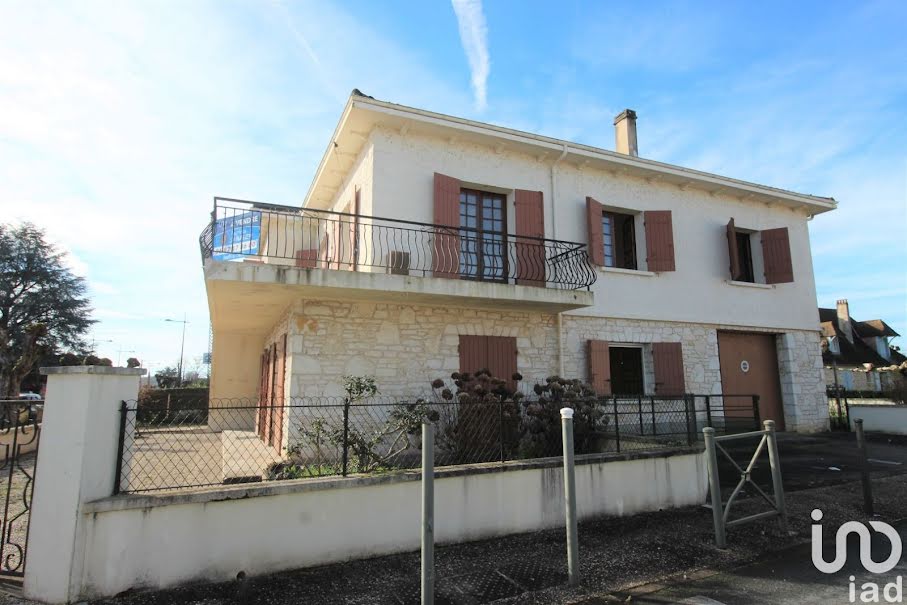 Vente maison 7 pièces 206 m² à Gardonne (24680), 219 000 €